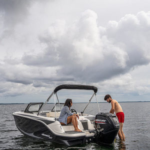 BAYLINER M17